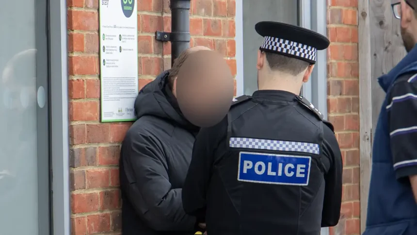 Shoplifter strikes as Police & Crime Commissioner visits Little Common businesses