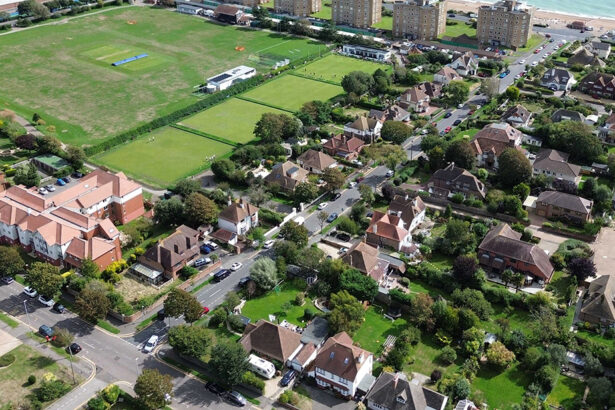 Controversial Bexhill parking scheme approved - Bexhill Newspaper